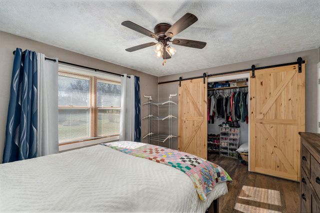 4226 W La Casa Street, Springfield, MO 65802