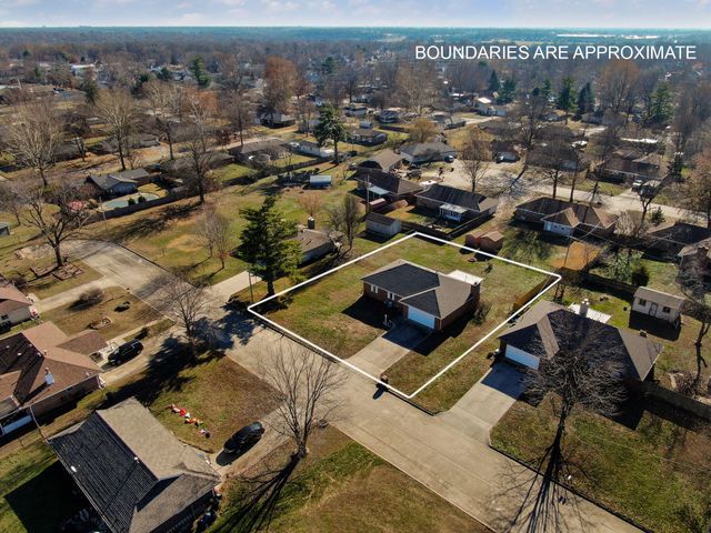 4226 W La Casa Street, Springfield, MO 65802