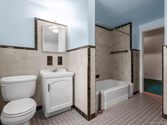 8026 217th Street, Hollis Hills, NY 11427