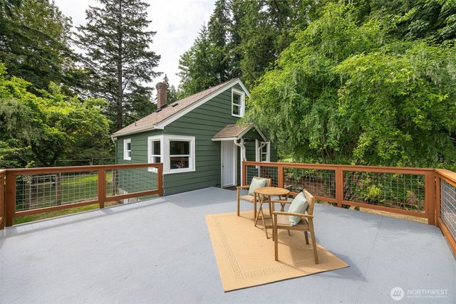 809 Liberty Street, Bellingham, WA 98225