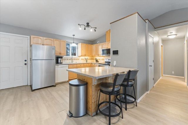 921 SHELLINGER STREET, North Pole, AK 99705