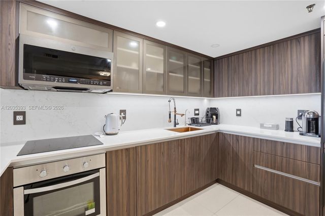 20505 E Country Club Dr 1739, Aventura, FL 33180