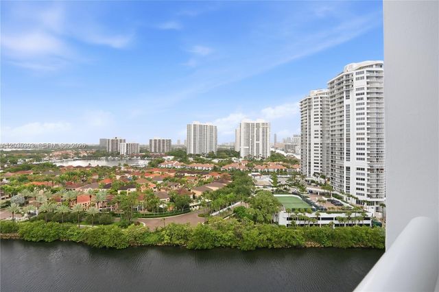 20505 E Country Club Dr 1739, Aventura, FL 33180