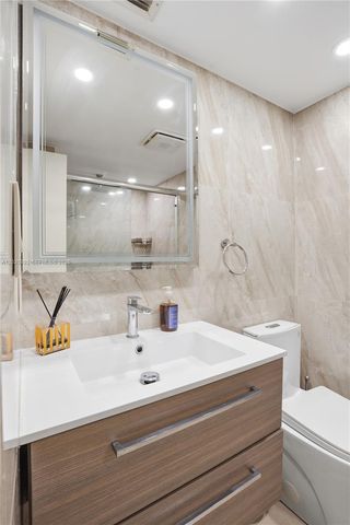 20505 E Country Club Dr 1739, Aventura, FL 33180
