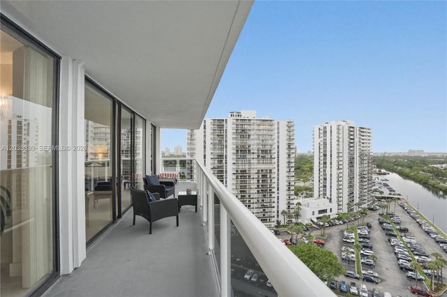 20505 E Country Club Dr 1739, Aventura, FL 33180