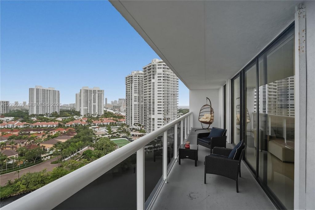 20505 E Country Club Dr 1739, Aventura, FL 33180