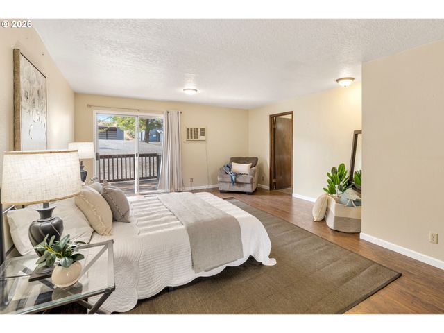 73000 GORDON RIDGE Rd, Wasco, OR 97065