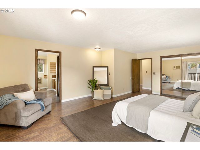 73000 GORDON RIDGE Rd, Wasco, OR 97065