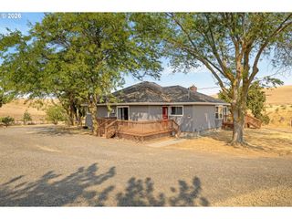 73000 GORDON RIDGE Rd, Wasco, OR 97065