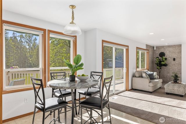17805 324th Avenue NE, Duvall, WA 98019