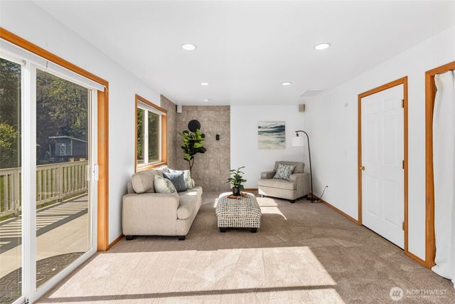 17805 324th Avenue NE, Duvall, WA 98019