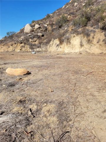 9504 Old Castle, Valley Center, CA 92082