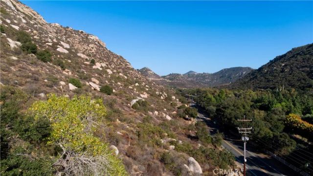 9504 Old Castle, Valley Center, CA 92082