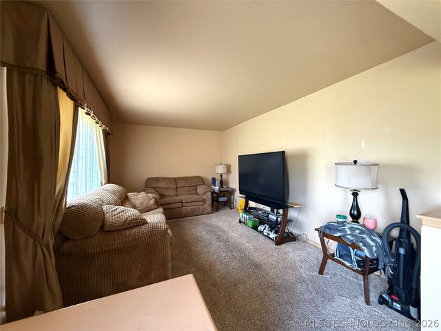 7519 E 57th Street, Tulsa, OK 74145