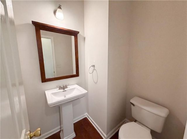 603 Marsh Lake Road, Lawrenceville, GA 30045