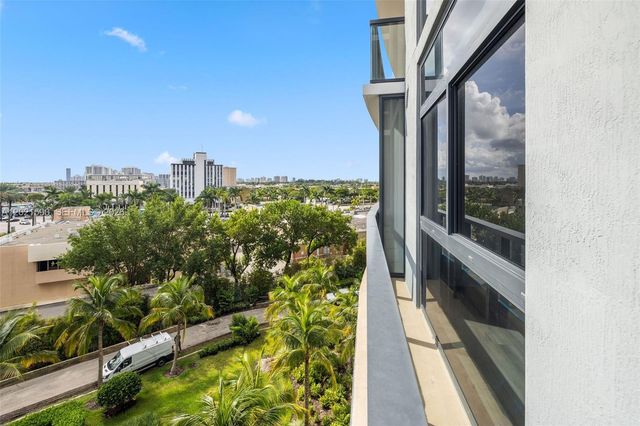 101 Diplomat Pkwy 410, Hallandale Beach, FL 33009