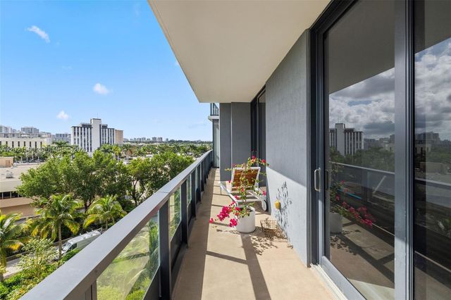 101 Diplomat Pkwy 410, Hallandale Beach, FL 33009