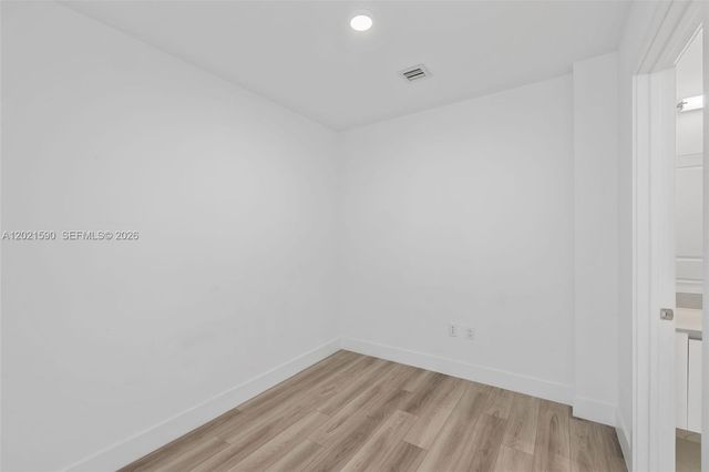 101 Diplomat Pkwy 410, Hallandale Beach, FL 33009
