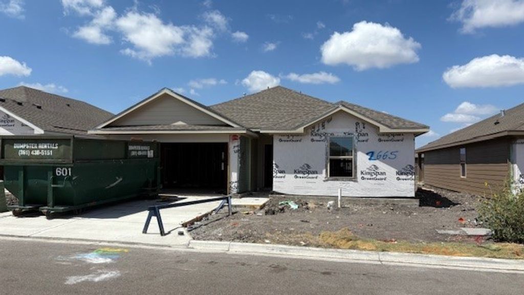2665 Eltonne Garden Dr, Corpus Christi, TX 78415