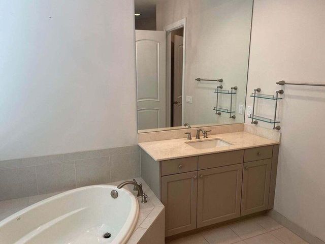 600 SE Fascino Circle, Port St. Lucie, Port St Lucie, FL 34984