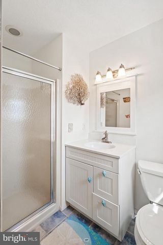 328 W 6TH ST, Ship Bottom, NJ 08008