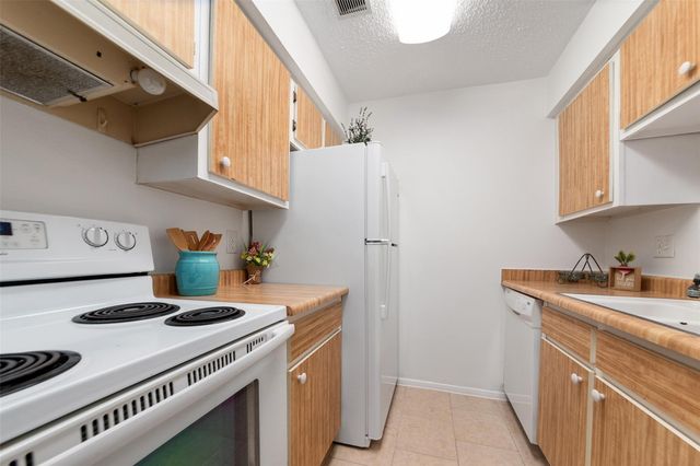 5000 Milwee Street 82, Houston, TX 77092