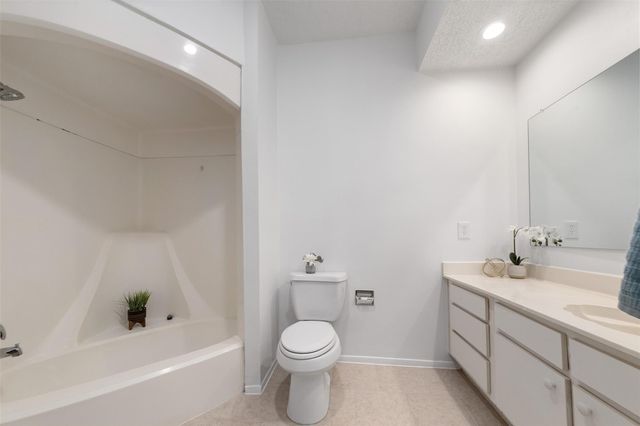 5000 Milwee Street 82, Houston, TX 77092