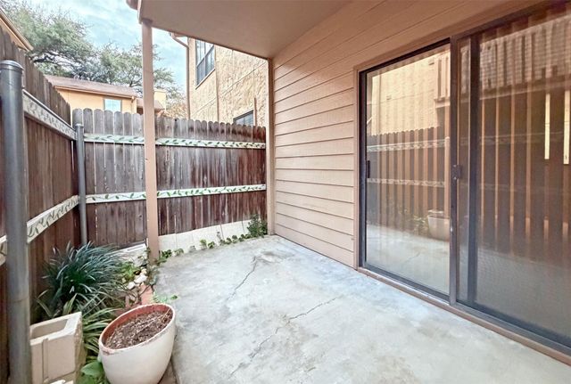 5000 Milwee Street 82, Houston, TX 77092