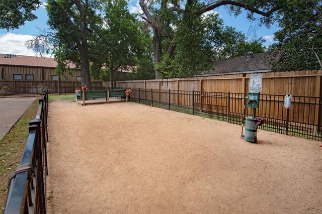 5000 Milwee Street 82, Houston, TX 77092