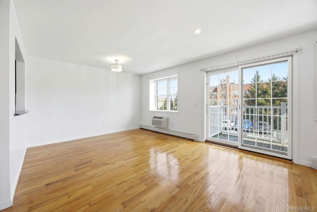 9430 Magnolia Court 2A, Ozone Park, NY 11417