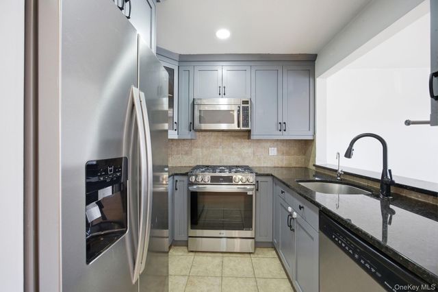 9430 Magnolia Court 2A, Ozone Park, NY 11417