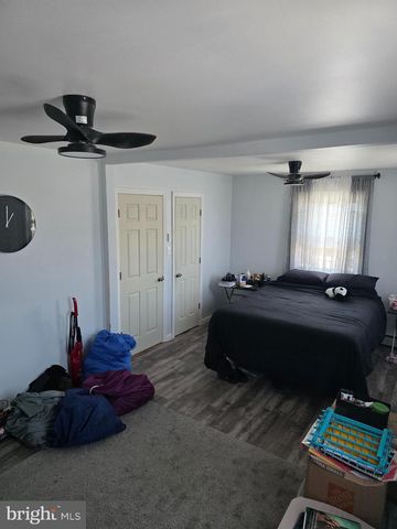 100 STACY CT, Burlington, NJ 08016