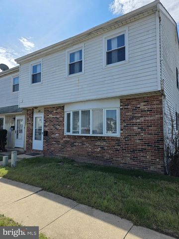 100 STACY CT, Burlington, NJ 08016