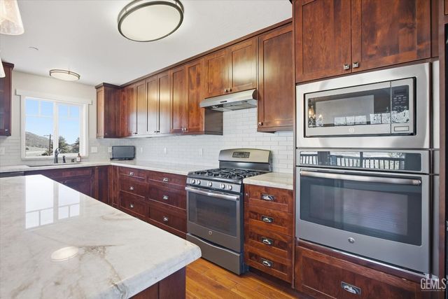 9401 Whispering Pines Road, Frazier Park, CA 93225