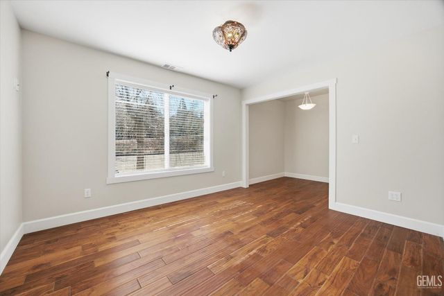 9401 Whispering Pines Road, Frazier Park, CA 93225