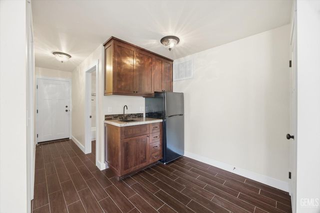 9401 Whispering Pines Road, Frazier Park, CA 93225