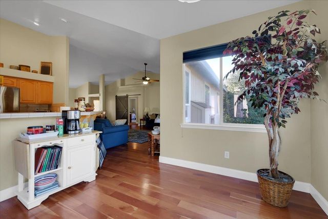 13915 Gold Country Dr, Penn Valley, CA 95946