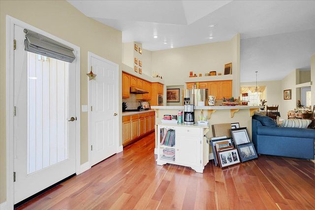 13915 Gold Country Dr, Penn Valley, CA 95946