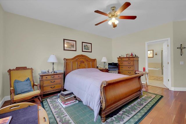 13915 Gold Country Dr, Penn Valley, CA 95946