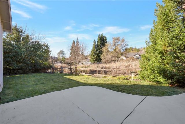 13915 Gold Country Dr, Penn Valley, CA 95946