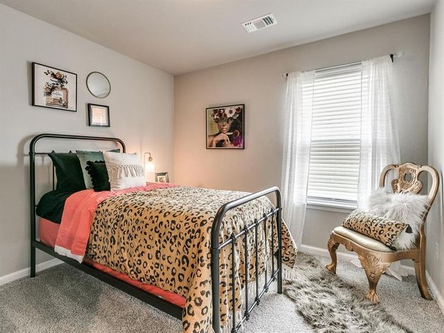 1096 SE 17th Street, Newcastle, OK 73065