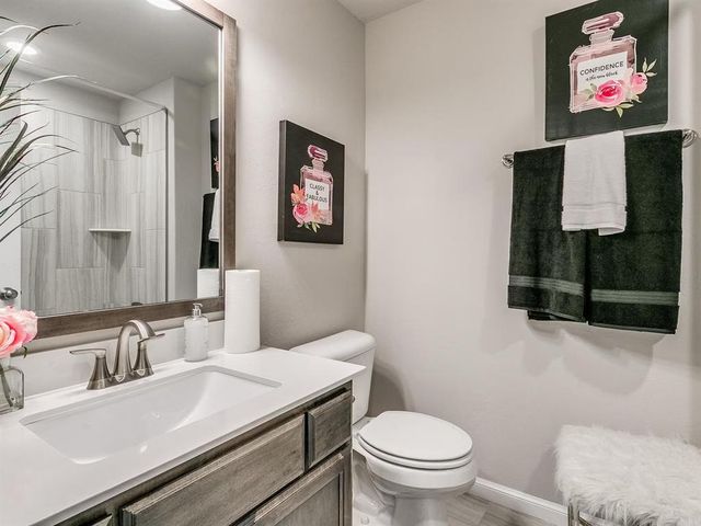 1096 SE 17th Street, Newcastle, OK 73065