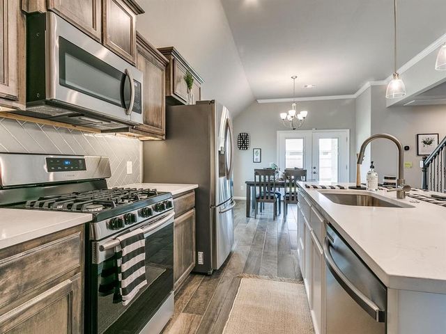 1096 SE 17th Street, Newcastle, OK 73065