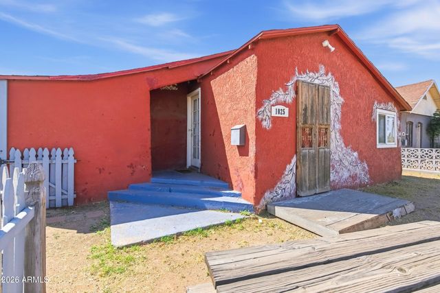 1025 E ROOSEVELT Street, Phoenix, AZ 85006