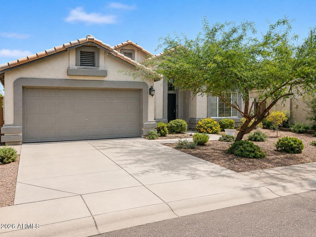 3007 E Rockwood Drive, Phoenix, AZ 85050 — exterior