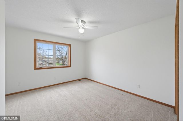 8549 Woodland Curve, Saint Bonifacius, MN 55375