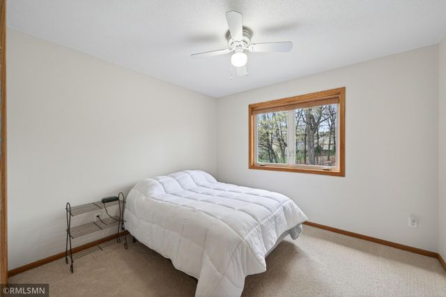 8549 Woodland Curve, Saint Bonifacius, MN 55375