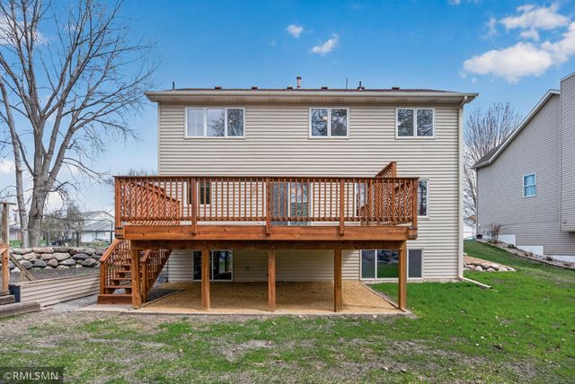 8549 Woodland Curve, Saint Bonifacius, MN 55375