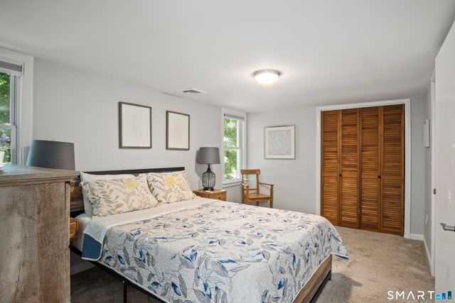 15 Lexington Avenue, Norwich, CT 06360