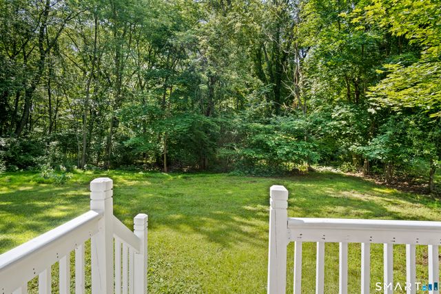 15 Lexington Avenue, Norwich, CT 06360